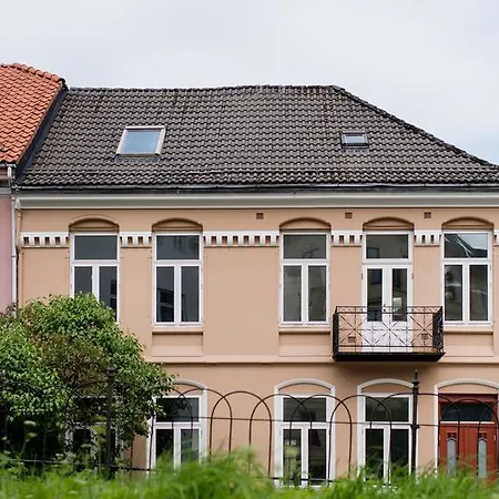 2 Dotre By Park Διαμέρισμα *