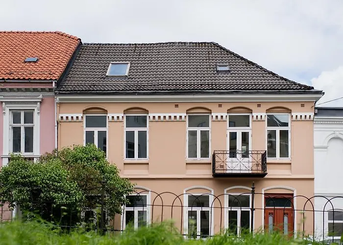 2 Dotre By Park Apartment *